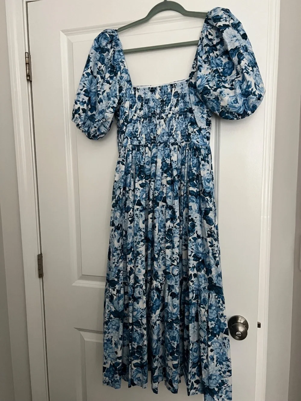 Abercrombie & Fitch Emerson Midi Dress - Picture 2 of 3